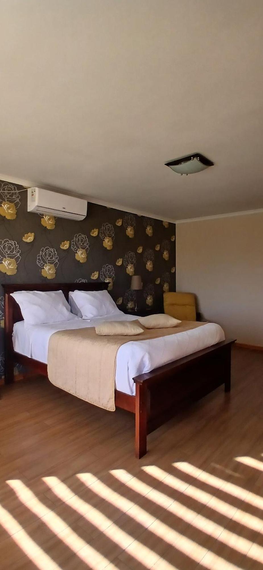 Hotel Pitrufquén Zimmer foto